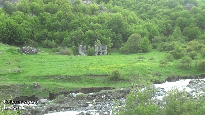  Քելբաջարի շրջանի Լեվ գյուղը.  ՏԵՍԱՆՅՈՒԹ 
 