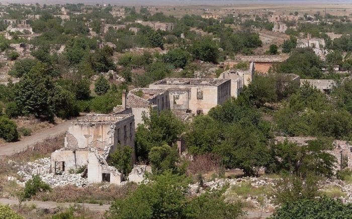  Մի խումբ օտարերկրյա ճանապարհորդներ այցելել են Քելբեջար և Լաչին
 