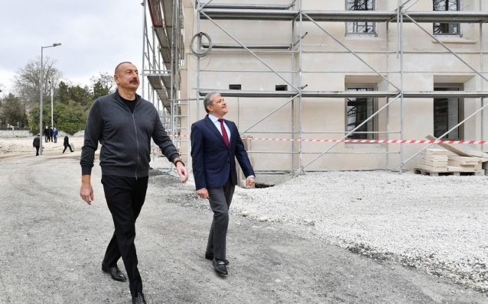  Իլհամ Ալիևը Շուշայում ծանոթացել է վարչական շենքի հիմնանորոգման և կոնֆերանս դահլիճի կառուցման աշխատանքներին
 