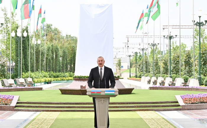  Իլհամ Ալիևը և Շավքաթ Միրզիյոևը մասնակցել են Տաշքենդում Հեյդար Ալիևի հրապարակի բացման արարողությանը
 