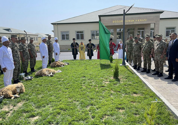  Ադրբեջանում նշում են Գուրբան բայրամը
 