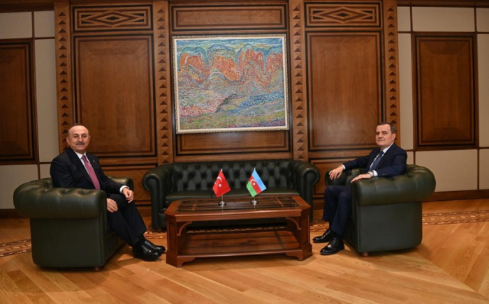  Հեռախոսազրույց է տեղի ունեցել Ադրբեջանի և Թուրքիայի ԱԳ նախարարների միջև
 