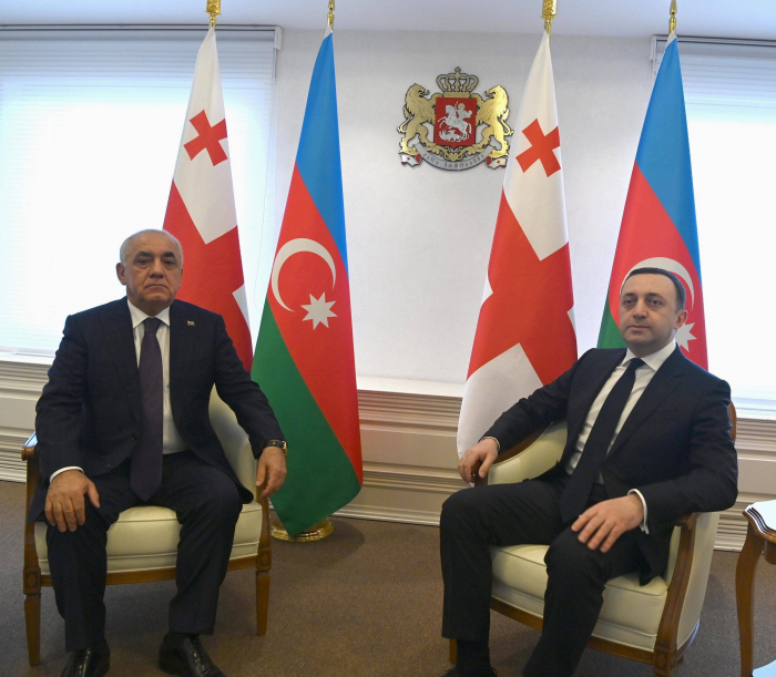  Ալի Ասադովը Թբիլիսիում հանդիպել է Իրակլի Ղարիբաշվիլիի հետ
 