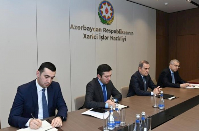 Բայրամովը ԿԽՄԿ գրասենյակի ղեկավարի հետ քննարկել է Լաչինի ճանապարհի շուրջ ստեղծված իրավիճակը