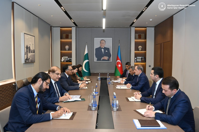 ԱԳ նախարարները քննարկել են Ադրբեջանի և Պակիստանի միջև ռազմավարական հարաբերությունները 
 