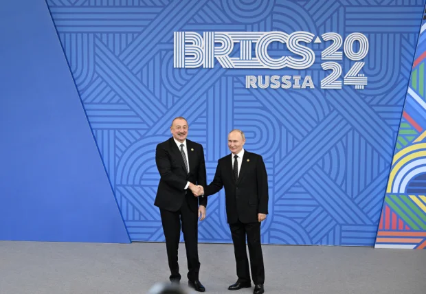  Իլհամ Ալիևը Կազանում մասնակցել է BRICS-ի գագաթնաժողովի պաշտոնական ընդունելությանը
 