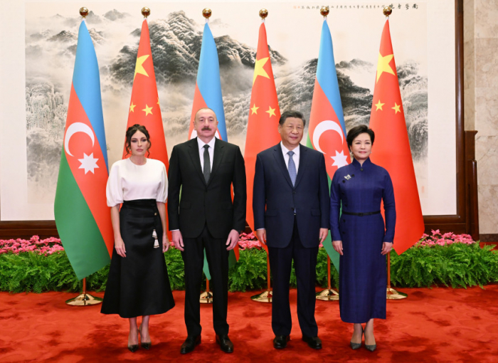   Այսպես էին սպասում նախագահ Ալիևին Չինաստանում
  