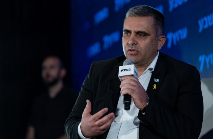  Քնեսեթի խոսնակը և իսրայելցի նախարարը կայցելեն Ադրբեջան
 