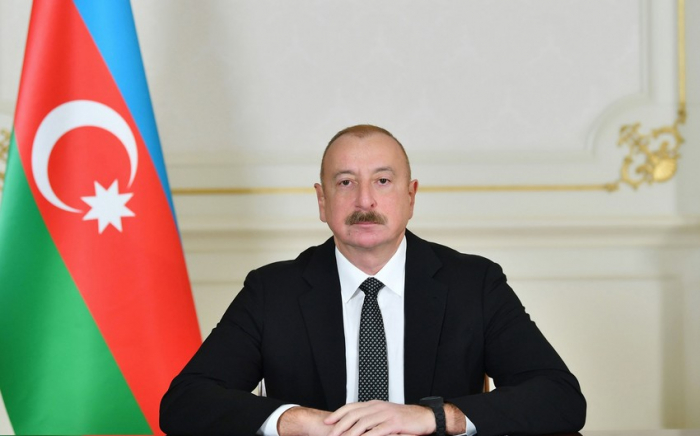   Ալիևները ծանոթացել են Թողանալը-Քելբաջար-Իստիսու ավտոճանապարհի շինարարական աշխատանքներին
  