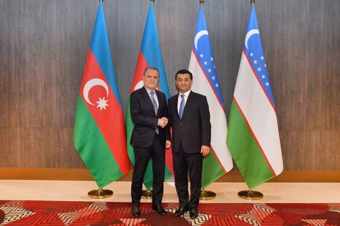 Ադրբեջանի և Ուզբեկստանի ԱԳՆ ղեկավարները արդյունավետ հանդիպում են անցկացրել