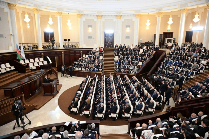   Ալիև. Ադրբեջանի գիտությանը հատկացված միջոցներն ավելացվել են ավելի քան երկու անգամ
  