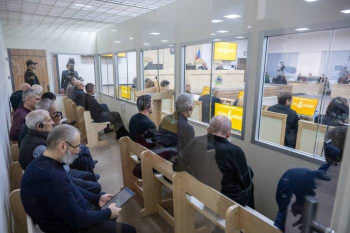  Բաքվի դատարանում մեղադրյալ Բեգլարյանի փաստաբանը հայտարարել է, իր պաշտպանյալն անմեղ է
 