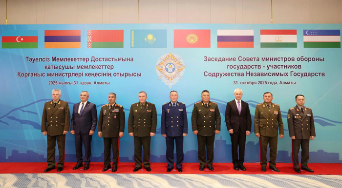  Զաքիր Հասանովը՝ Ալմաթիում ԱՊՀ պաշտպանության նախարարների խորհրդի նիստում
 