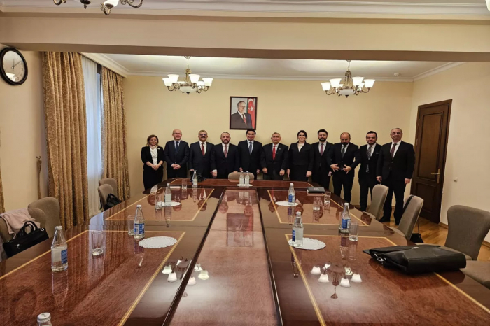   Հիքմեթ Հաջիևը հանդիպել է թուրք փորձագետների հետ
  