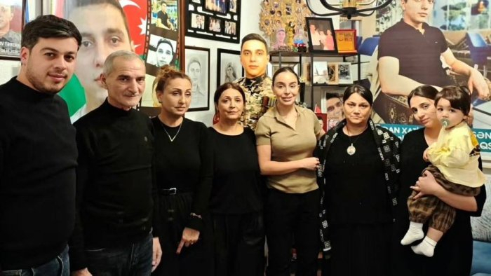   Լեյլա Ալիևան այցելել է նահատակ Թարլան Մամեդովի ընտանիքին
  