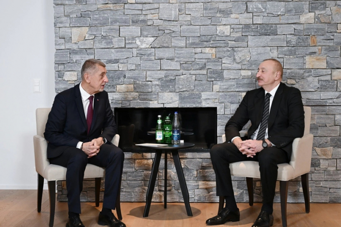   Իլհամ Ալիևը Անդրեյ Բաբիշին հրավիրել է Ադրբեջան
  