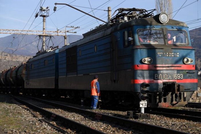   ԶԼՄ.  Ռուսաստանն Ադրբեջանի տարածքով հացահատիկով բեռնված վագոններ է ուղարկել Հայաստան
 