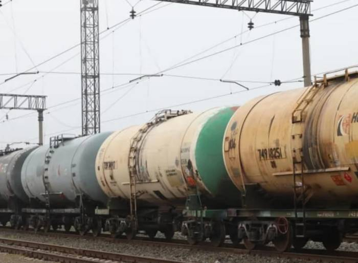   Ադրբեջանը 4500 տոննա դիզելային վառելիք է ուղարկել Հայաստան
  