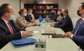  Ադրբեջանի ԱԳՆ ղեկավարը հանդիպել է Եվրոպայի խորհրդի գլխավոր քարտուղարի հետ 
 