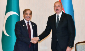  Ադրբեջանի նախագահը հանդիպել է Պակիստանի վարչապետի հետ
 