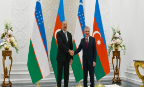   Ուզբեկստանի նախագահը շնորհավորել է Ադրբեջանին:  «Պատմական արդարությունը վերականգնվել է, և Ղարաբաղը բռնել է վերածննդի ուղին»
 
