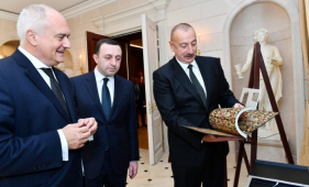  Ադրբեջանի նախագահը և Վրաստանի վարչապետը ծանոթացել են «Ղարաբաղի խանության ժառանգությունը» ցուցահանդեսին
 