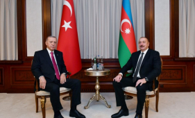   Մեկնարկել է Ադրբեջանի և Թուրքիայի նախագահների դեմ առ դեմ հանդիպումը
  