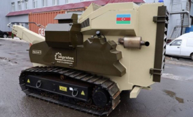   Ադրբեջանը Ուկրաինային ականազերծման մեքենա է ուղարկել
  