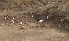  Խոջալիում նոր գերեզման է հայտնաբերվել
  