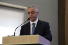 ՊՆ նախարարն էժան փիար է անում.  Վանեցյան